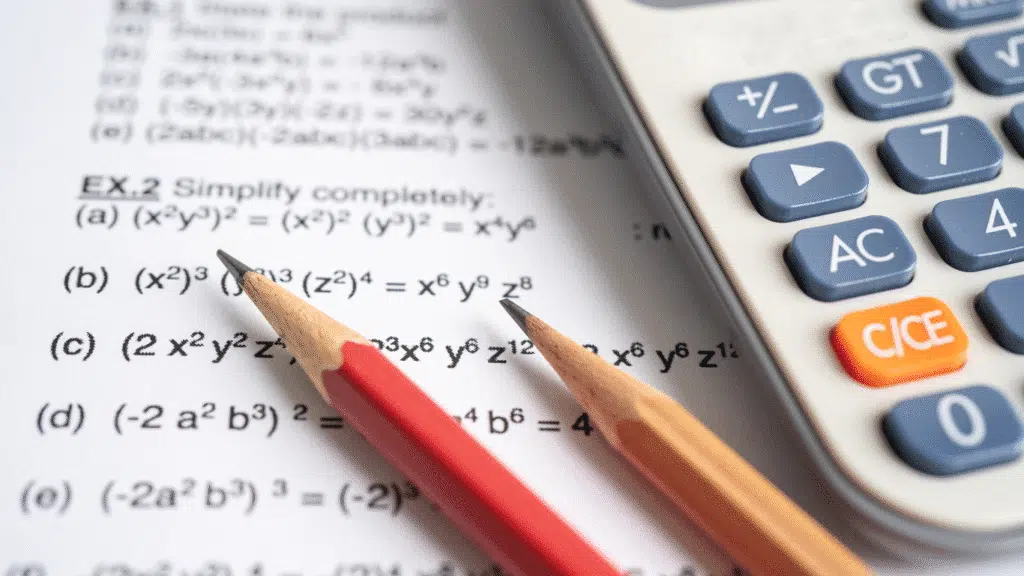 Expert Online Math Courses in Dubai
